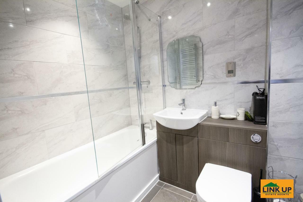 Holden Court Apartments - Apt 6 West Drayton  Luaran gambar
